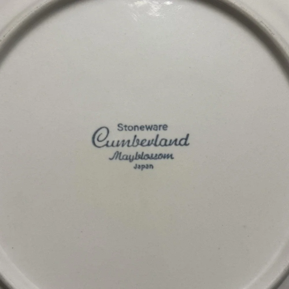 Cumberland Outfitters beautiful set